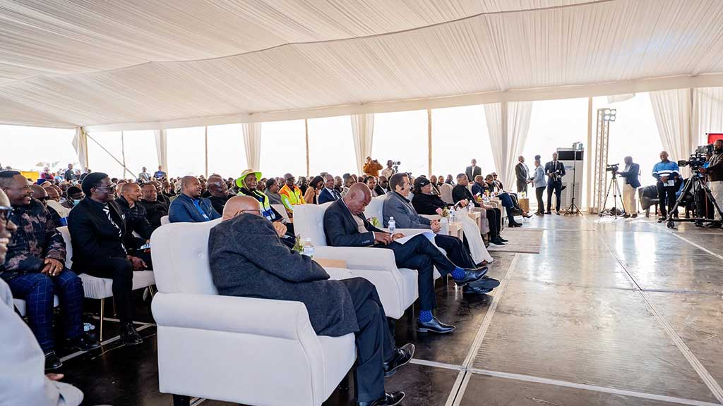 mcm_raises_its_hand_first_to_support_Bonno_National_Housing_Programme-2.jpg